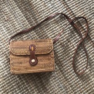 Small ratan cross body purse